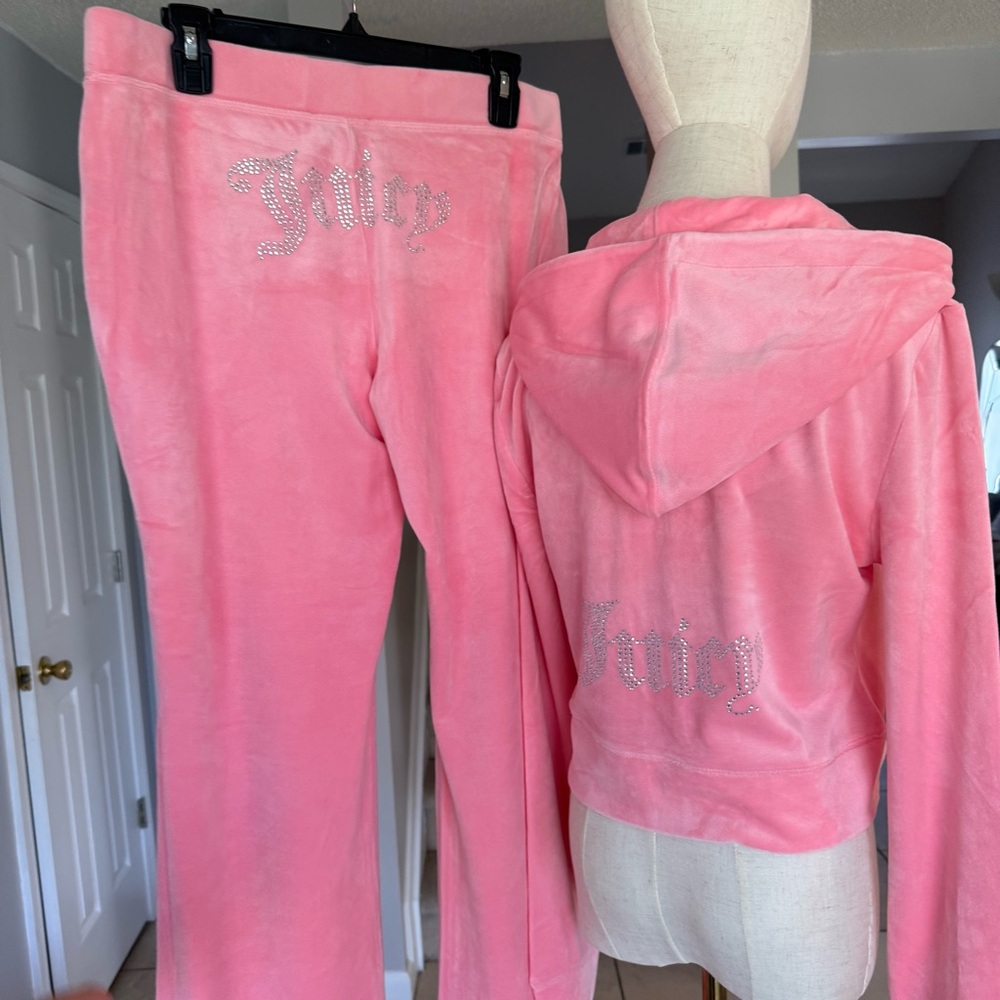 Juicy Couture Pink Velour Hoodie and Pants Set tracksuit size large